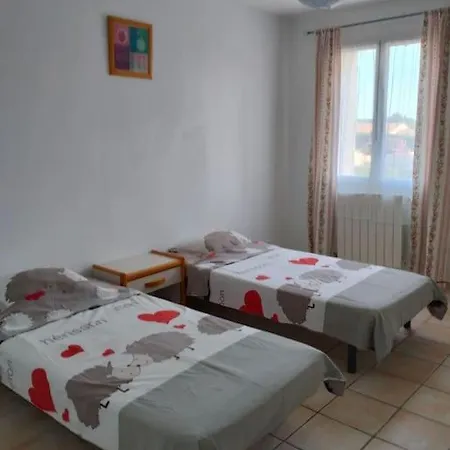 Hotel Jolie Maison En Pierres Avec Et Wifi